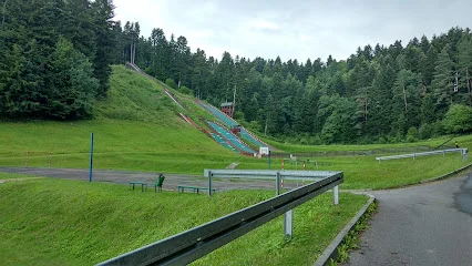 Skocznie narciarskie w Zagórzu (K40, K20, K10)